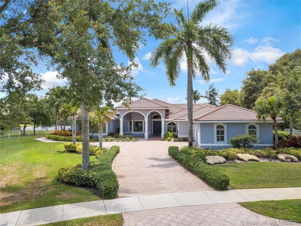 Westridge, 2599 SW 105th Ter, Davie, Florida 33324, image 2