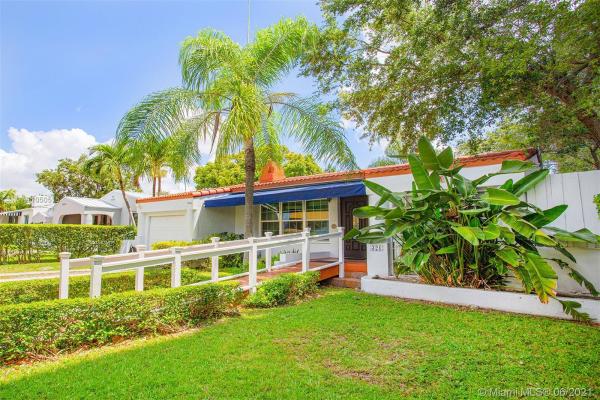 East Shenandoah, 321 SW 32nd Rd, Miami, Florida 33129, image 2