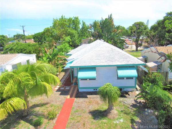 Hollywood Park, 2422 Wilson St, Hollywood, Florida 33020, image 2