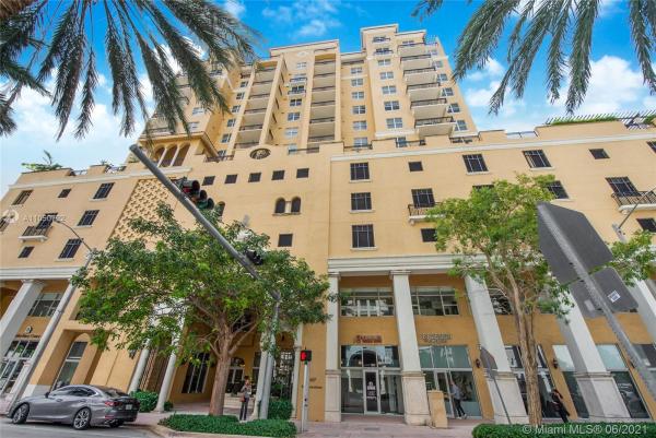 The Ponce De Leon, 1607 Ponce De Leon Blvd #10D, Coral Gables, Florida 33134, image 2