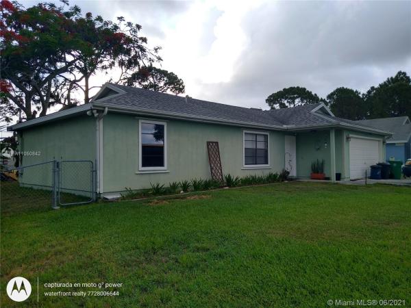 766 NW Rainbow St, Florida 34983, image 2