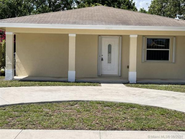 Washington Heights, 2427 Plunkett St, Hollywood, Florida 33020, image 2
