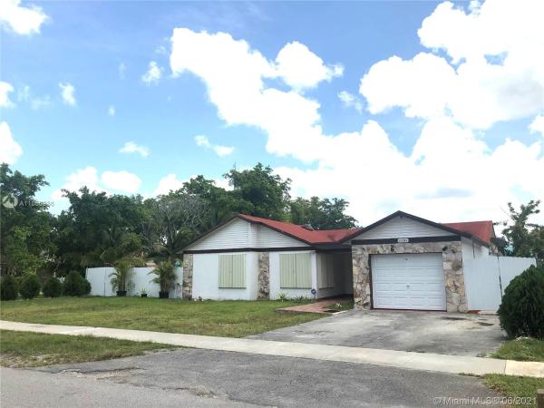 Richmond West No HOA, 14206 SW 154th St, Richmond West, Florida 33177, image 2