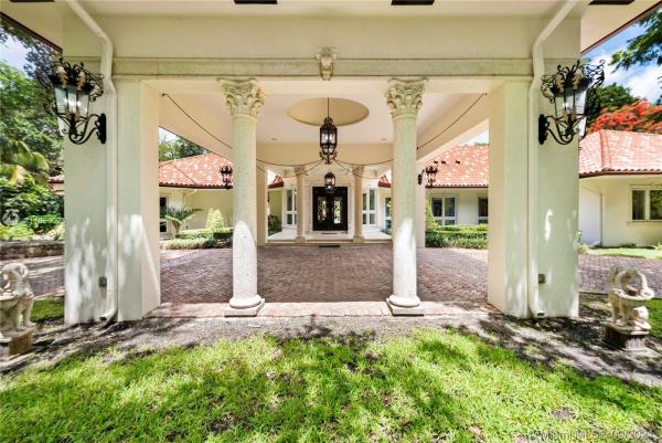 Journey's End, 9400 Old Cutler Rd, Coral Gables, Florida 33156, image 2
