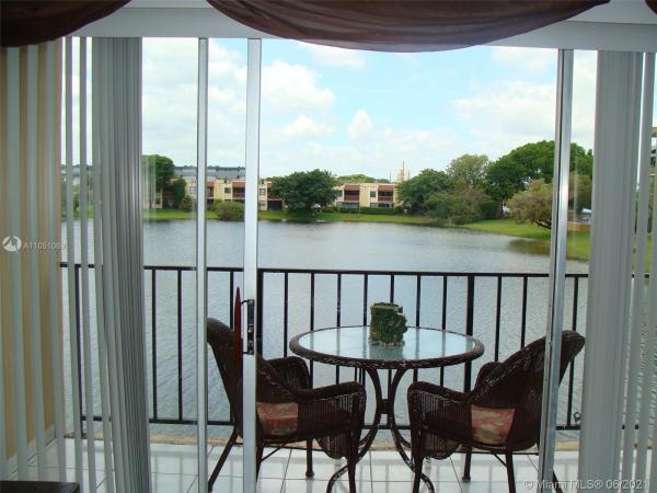 Fernwoods, 506 NW 87th Ave #207, Fountainebleau, Florida 33172, image 2