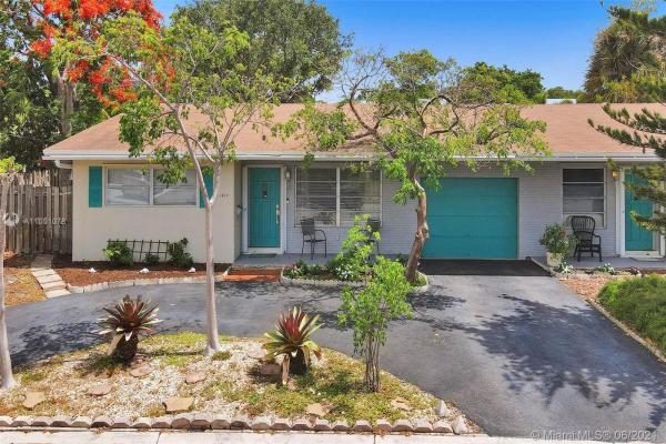 Rio Nuevo Isle, 1215 Citrus Isle #1-2, Fort Lauderdale, Florida 33315, image 2