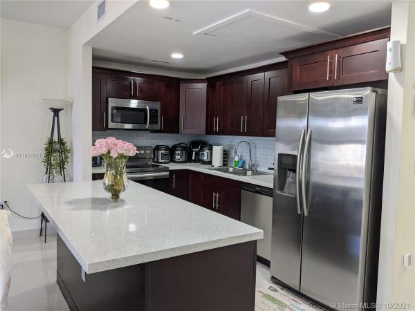 Vittoria Gardens, 13733 SW 259th Ln #13733, Princeton, Florida 33032, image 2
