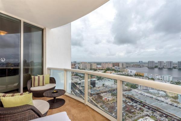 Trump Royale, 18201 Collins Ave #4001A, Sunny Isles Beach, Florida 33160, image 2