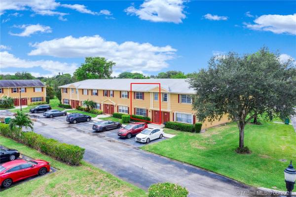 Arrowhead Golf & Tennis Club, 1829 SW 81st Way #5-24, Davie, Florida 33324, image 2