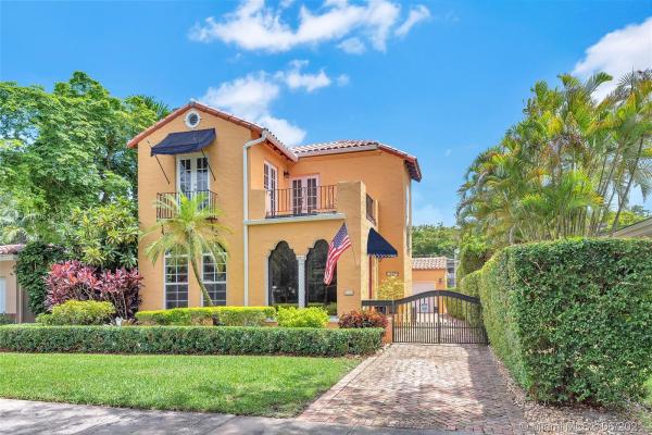 Coral Gables Country Club, 1532 Catalonia Ave, Coral Gables, Florida 33134, image 2