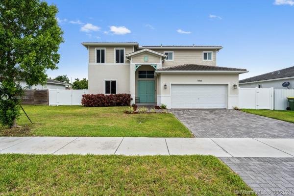 Tropical Villas, 1855 NE 2nd Ct, Homestead, Florida 33033, image 2