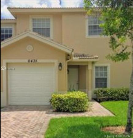 Boynton Oasis, 6435 Park Lake Cir, Boynton Beach, Florida 33437, image 1