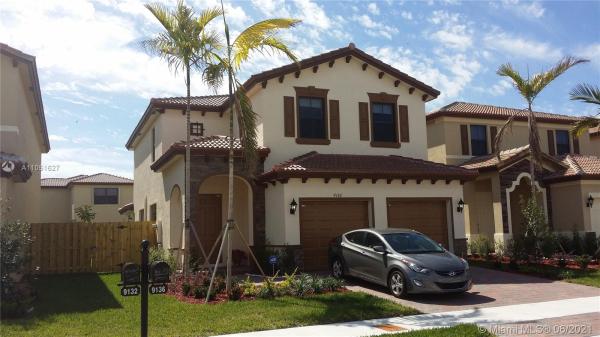 The Tides At Isles Of Bayshore, 9136 SW 227th Ter, Cutler Bay, Florida 33190, image 2