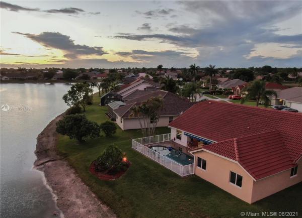 Hampton Park At Boca Winds, 22321 Kettle Creek Way, Boca Raton, Florida 33428, image 2