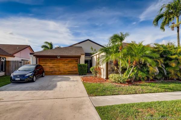 Country Landing 2 At Loggers Run, 11655 Countryview Ln, Boca Raton, Florida 33428, image 2