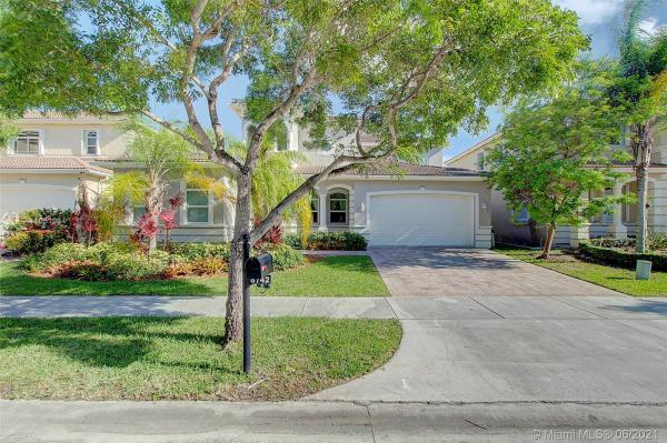 Cantamar, 8742 SW 204th Ln, Cutler Bay, Florida 33189, image 2