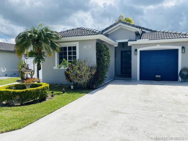 Brighton's Meadow Landings, Country Walk, Florida 33196, image 2