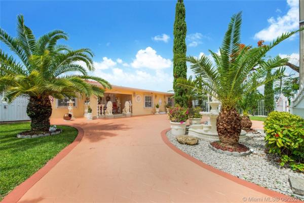 Sunset Heights, 7250 SW 12th St, Coral Terrace, Florida 33144, image 2