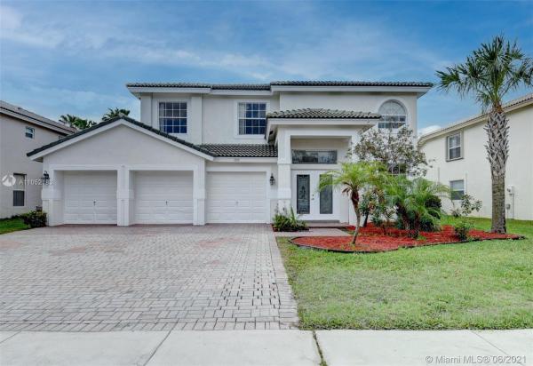 Bahia Bay, 4202 Bahia Isle Cir, Wellington, Florida 33449, image 2