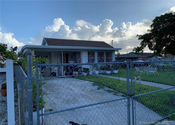2971 NW 27th St, Unincorporated Dade County, Florida 33142, image 2
