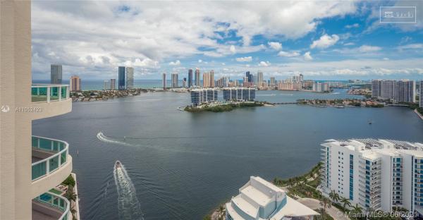 Aventura Marina 2, 3330 NE 190th St #UPH-15, Aventura, Florida 33180, image 2