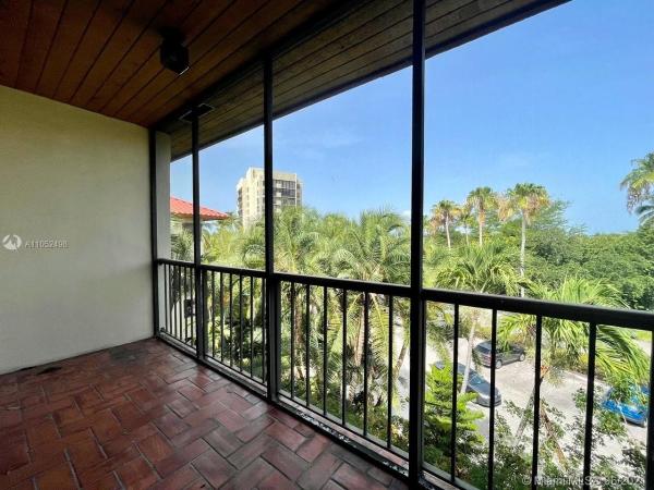 Ocean Village, 55 Ocean Lane Dr #4029, Key Biscayne, Florida 33149, image 2