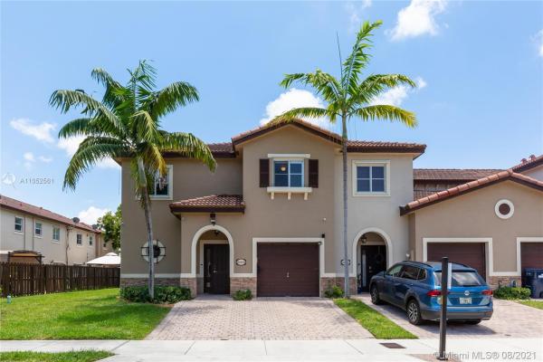 The Palms At Isles Of Bayshore, 22252 SW 88th Path, Cutler Bay, Florida 33190, image 2