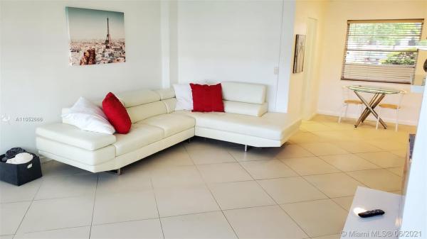 Kings Point Imperial, 220 Kings Point Dr #105, Sunny Isles Beach, Florida 33160, image 2