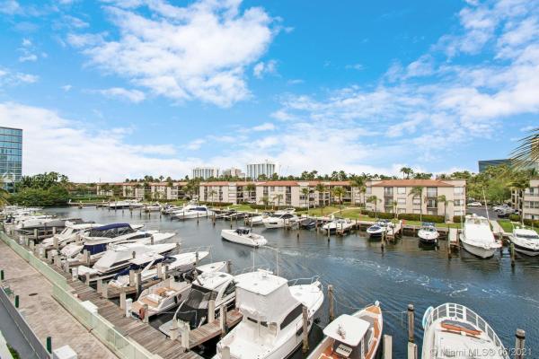 Uptown Marina Lofts, 3029 NE 188th St #611, Aventura, Florida 33180, image 2