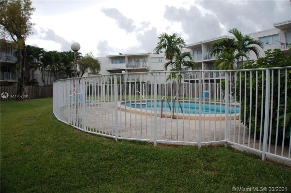 Paradise At Dadeland, 7713 N Kendall Dr #A205, Kendall, Florida 33156, image 2