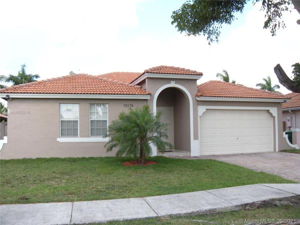 Garden Hills West, 10176 SW 161st Pl, The Hammocks, Florida 33196, image 2