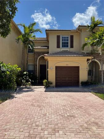 840 SW 154th Path #840, Unincorporated Dade County, Florida 33194, image 2