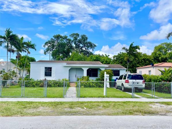 Le Jeune Manors, 3830 NW 12th Ter, Miami, Florida 33126, image 2