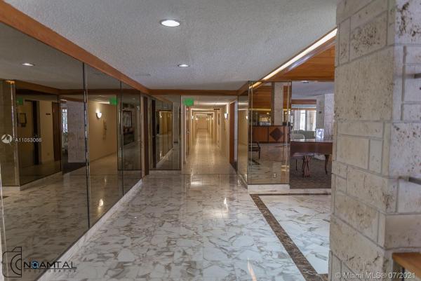 Winston Towers 500, 301 174th St #712, Sunny Isles Beach, Florida 33160, image 2