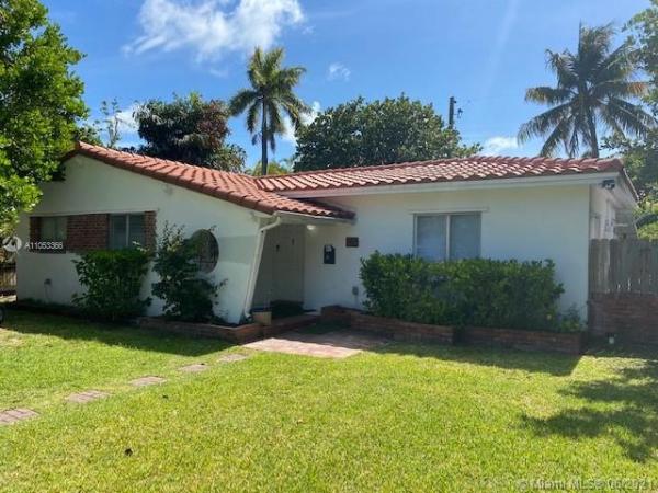 Biscayne Key Estates, 738 Fernwood Rd, Key Biscayne, Florida 33149, image 2