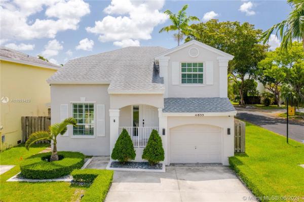 Amaretto, 11855 SW 102nd St, Kendall, Florida 33186, image 2