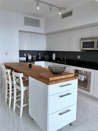 Mint At Riverfront, 92 SW 3rd St #4709, Miami, Florida 33130, image 2