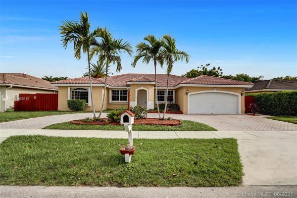 Kessler Grove, 15307 SW 171st St, Richmond West, Florida 33187, image 2