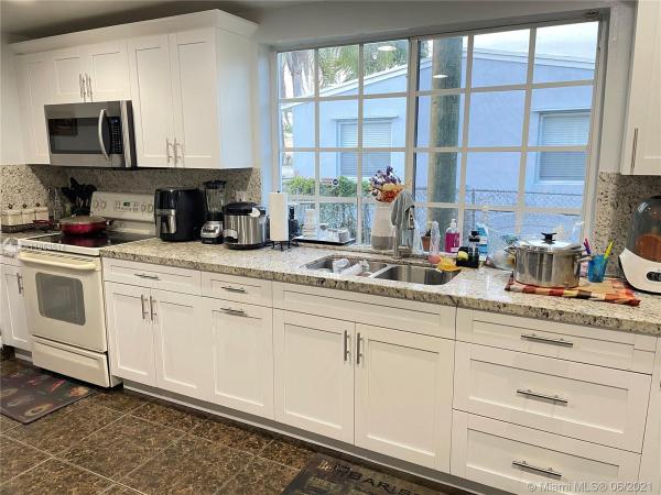 Sunny Heights, 16155 NE 12th Ave, North Miami Beach, Florida 33162, image 2