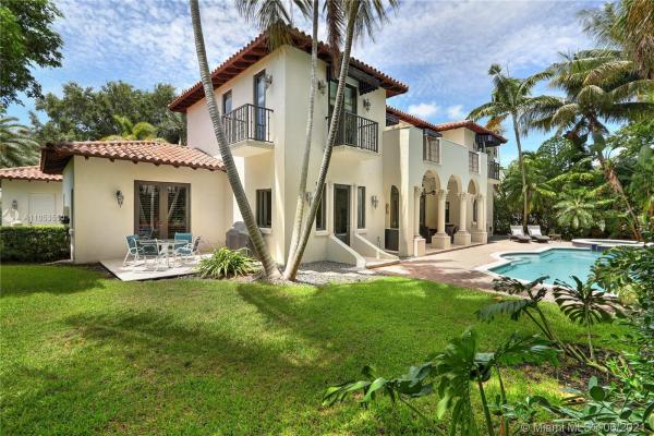 Palm Miami Heights, 6071 SW 82nd St, South Miami, Florida 33143, image 2