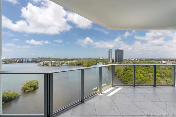 The Reserve At Marina Palms, 17111 Biscayne Blvd #1404, North Miami Beach, Florida 33160, image 2