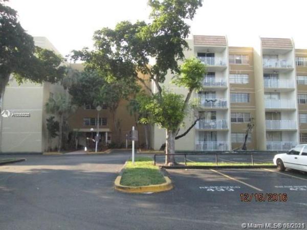 Coral Gate East, 6930 NW 186th St #1-312A, Country Club, Florida 33015, image 2