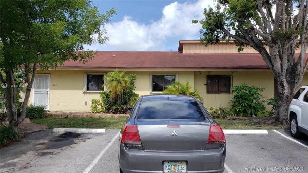 Waterside Townhomes, 14006 SW 281st Ter, Leisure City, Florida 33033, image 2