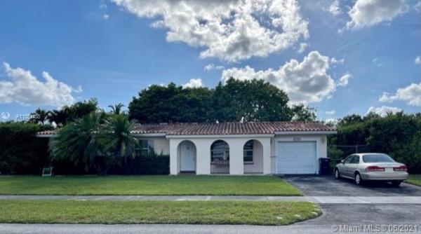 Winston Park, 7704 SW 129th Ct, Kendale Lakes, Florida 33183, image 2