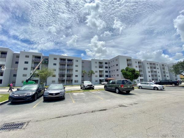 Fontainebleau Gardens, 8145 NW 7th St #121, Fountainebleau, Florida 33126, image 1