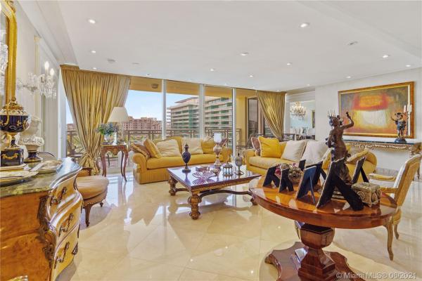 Grand Bay Tower, 430 Grand Bay Dr #1008, Key Biscayne, Florida 33149, image 2