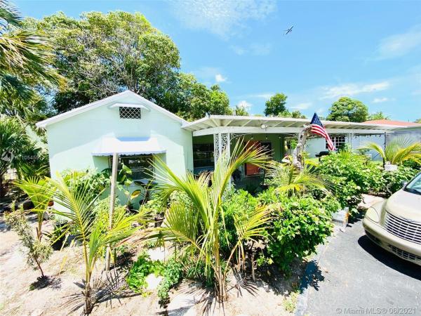 Vedado, 3805 Paseo Andalusia, West Palm Beach, Florida 33405, image 2