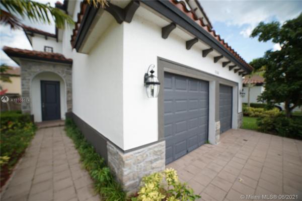 Artesa At Coco Palm Estates, 25321 SW 117th Ave, Princeton, Florida 33032, image 2