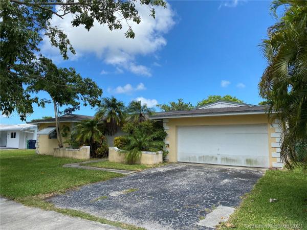 Point Royale, Cutler Bay, Florida 33189, image 2