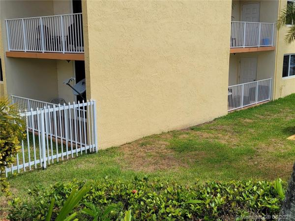 Coral Gate West, 6990 NW 186th St #4-115, Country Club, Florida 33015, image 2